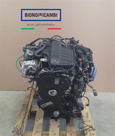 Motore Mercedes Classe A montato in officina