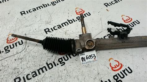 Scatola sterzo meccanica Fiat Punto 188 con indicazione delle dimensioni