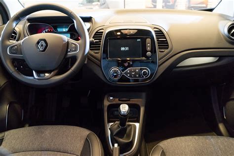 Renault Captur, panoramica allestimenti