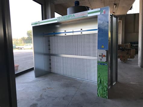 Cabina di verniciatura professionale
