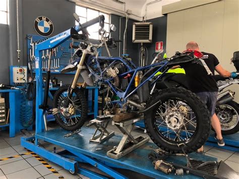 Manutenzione moto BMW