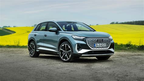 Audi Q4 e-tron in fase di ricarica