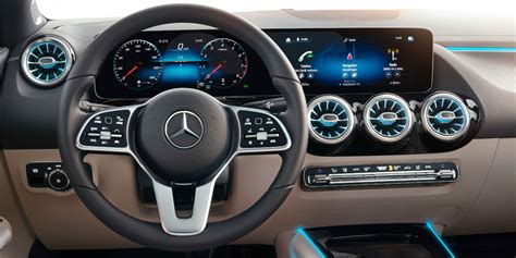 Interni Mercedes GLA