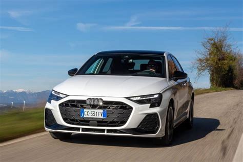 Dettaglio del frontale Audi A3 Sportback con Singleframe frameless