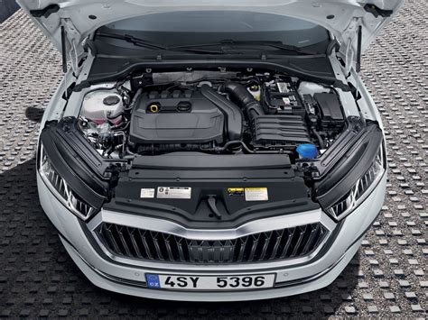 Skoda Octavia metano esterna