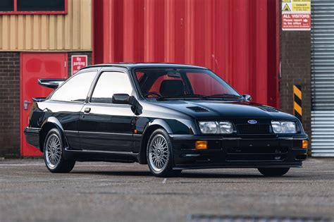 Ford Sierra RS Cosworth esemplare restaurato