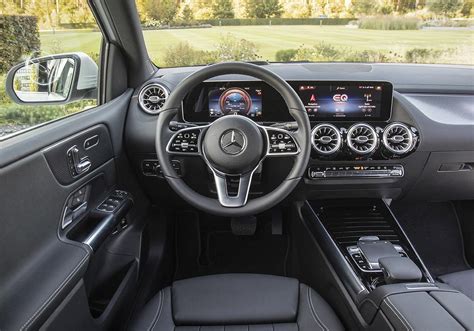 Interni Mercedes Classe B