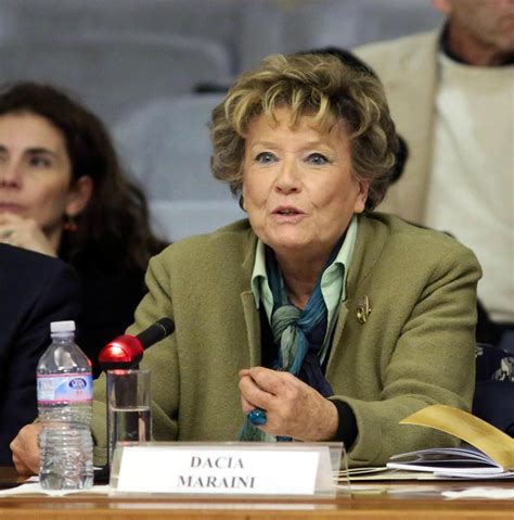 Dacia Maraini in una conferenza