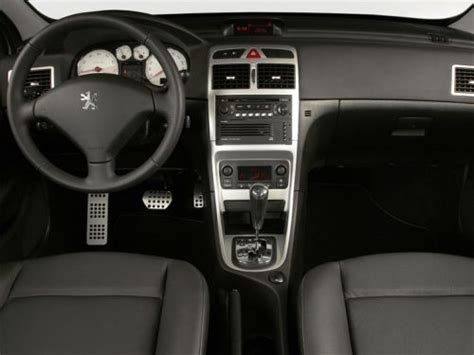 Interni e plancia Peugeot 307