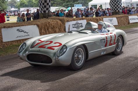 Mercedes-Benz 300 SLR di Stirling Moss