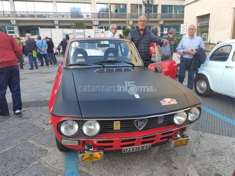 Auto d'epoca in una mostra