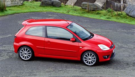 Ford Fiesta ST 2005 in ottime condizioni