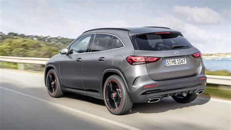 Mercedes GLA allestimenti