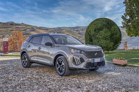 Schema delle motorizzazioni disponibili per Peugeot 2008