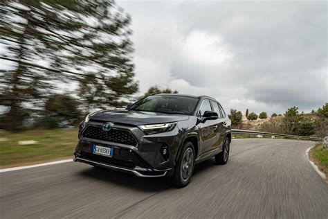 Autonomia elettrica del Toyota RAV4 Plug-in Hybrid