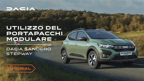 Dacia Sandero Stepway profilo laterale con barre sul tetto e altezza da terra