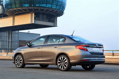Fiat Tipo berlina frontale