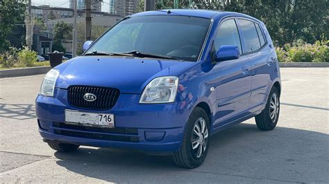 Kia Picanto 2007 in primo piano con evidenziati i diversi componenti dell'auto