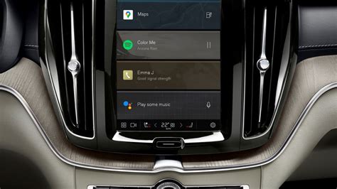 Schermata del sistema di infotainment Volvo con Google Maps