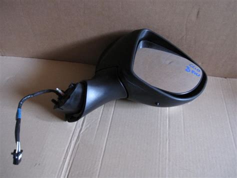 Specchietto Renault Clio dettagli
