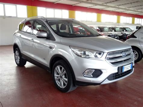 Ford Kuga usata in primo piano