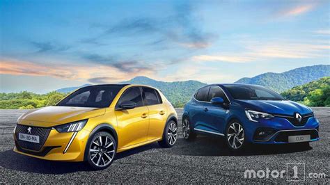 Renault Clio vs Peugeot 208 frontale