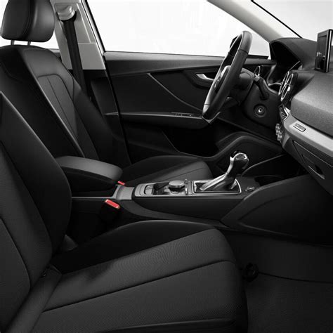 Interni Audi Q2 con sedili sportivi in pelle Nappa