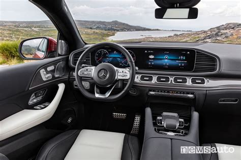 Plancia Mercedes-Benz GLE