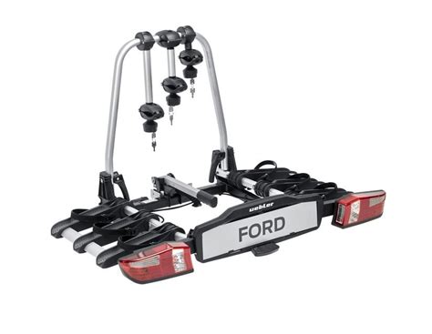 Portabici posteriore montato su Ford Kuga