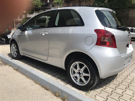 Ammortizzatore Toyota Yaris D4D installato