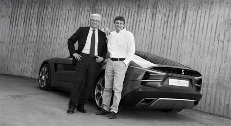Giorgetto Giugiaro al lavoro su un prototipo di veicolo commerciale