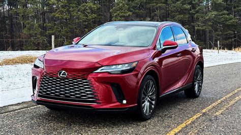 Schema del sistema propulsivo ibrido plug-in Lexus RX 450h+