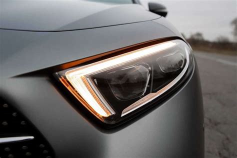 Normative illuminazione auto
