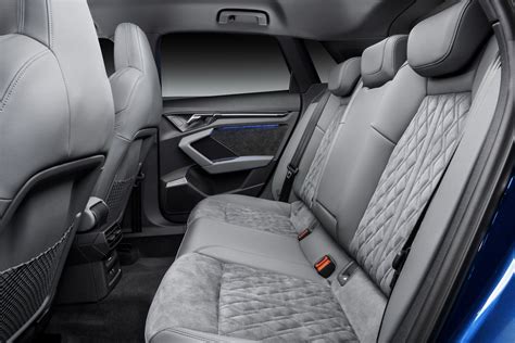 Interni Audi A3 Sportback con sedili sportivi