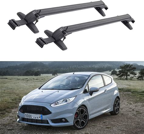 Ford Fiesta con barre portatutto