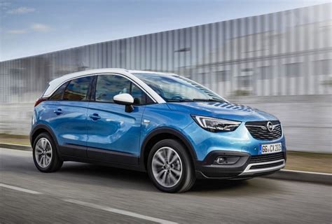 Opel Crossland su strada