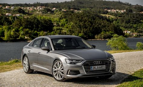 Audi A6 3.0 TDI Quattro S Line profilo laterale e frontale