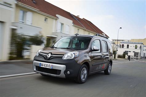 Infografica motorizzazioni Renault Kangoo