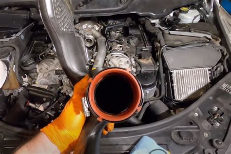 Motore diesel V6 OM642