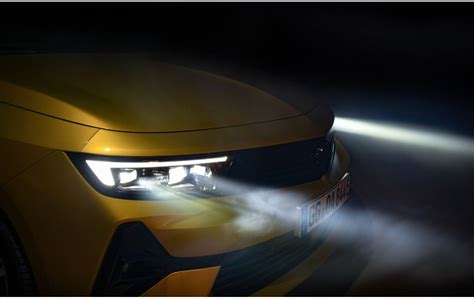 Dettaglio Opel Vizor con fari Intelli-Lux LED Pixel