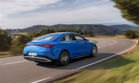 Diagramma: Tecnologie EQ e ibride della Mercedes-Benz CLA