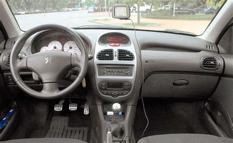 Peugeot 206 interni