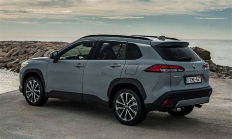 Confronto tra gli allestimenti della Toyota Corolla Cross