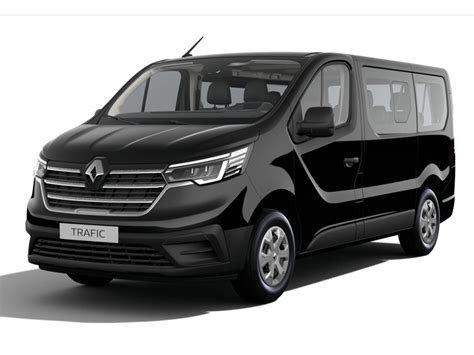 Renault Trafic Passo Lungo in ambienti urbani