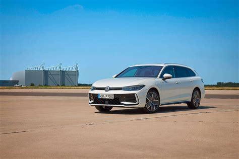 Interni spaziosi Volkswagen Nuova Passat Variant