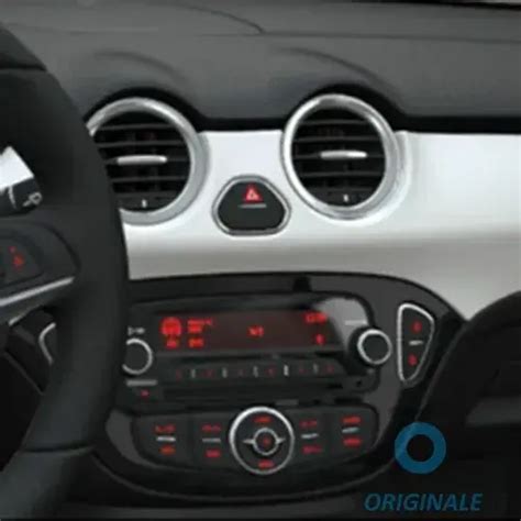 Opel Adam in diverse colorazioni