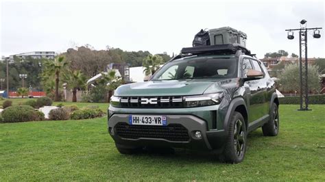 Dacia in viaggio con basse emissioni