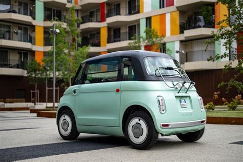 Fiat Topolino in configurazione di pattuglia urbana