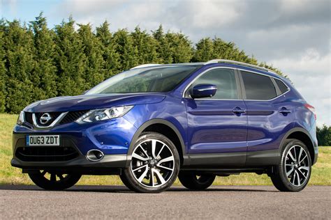 Nissan Qashqai Tekna profilo dinamico