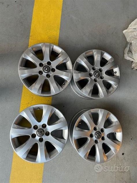 Varietà di cerchi in lega per Opel Zafira